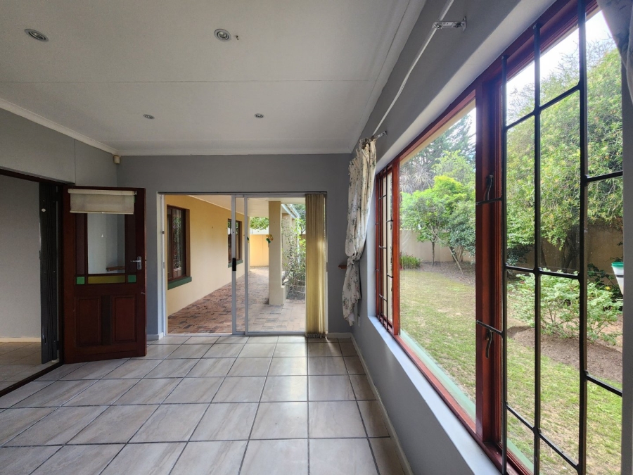 2 Bedroom Property for Sale in King George Park Western Cape